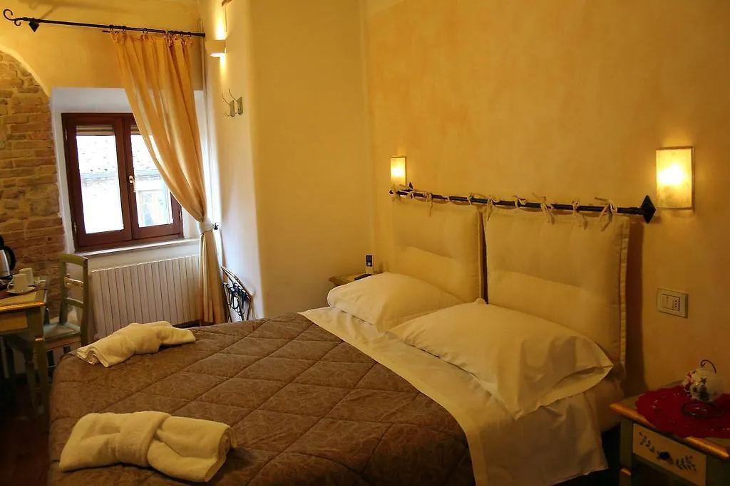 ***  Primavera Mini Hotel Pérouse Italie
